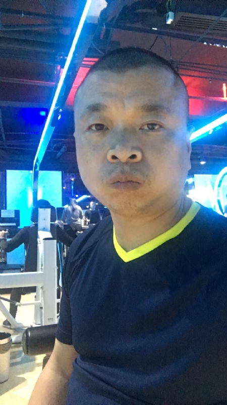 奋斗的第一张照片--广东上门女婿服务网