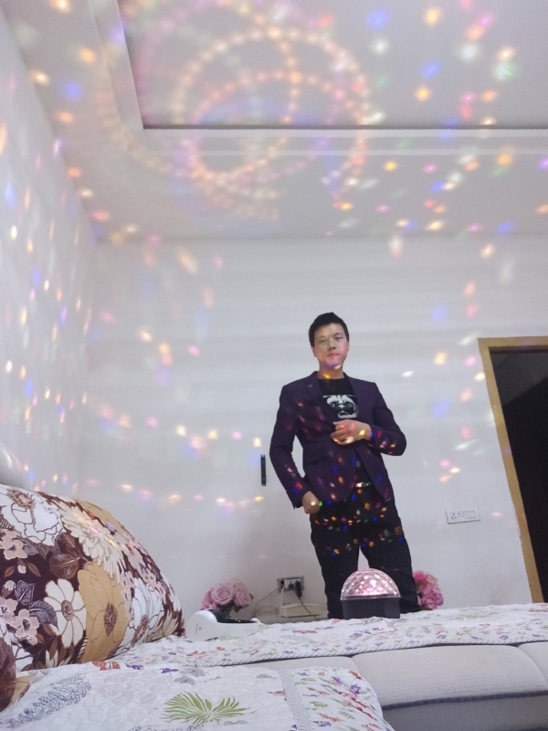 慕凡的第一张照片--广东上门女婿服务网