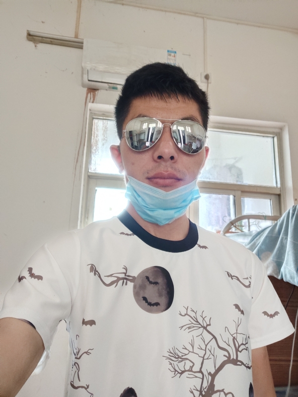馨荣的第二张照片--广东上门女婿服务网