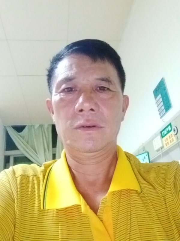 打工人的第一张照片--广东上门女婿服务网