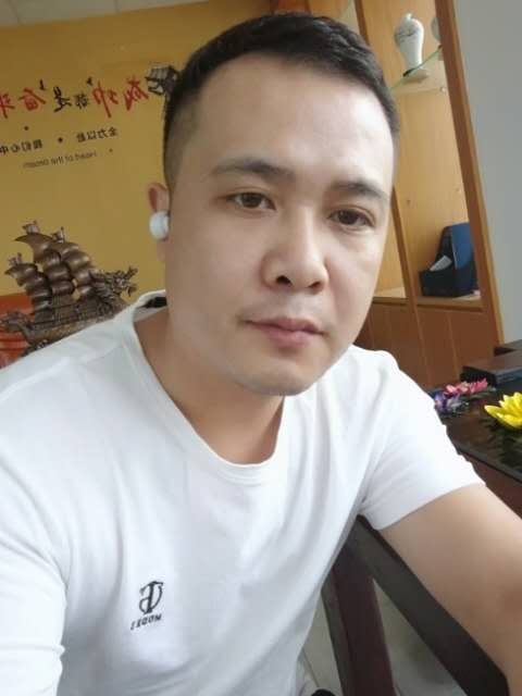 礼哥的第二张照片--广东上门女婿服务网