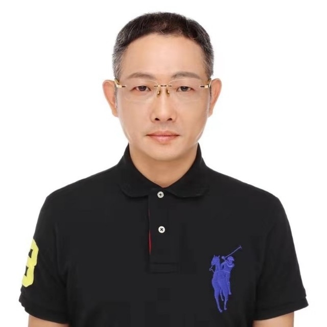 邱先森的第一张照片--广东上门女婿服务网